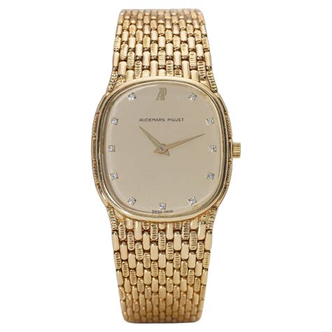 Audemars Piguet Gold Wristwatches for sale 